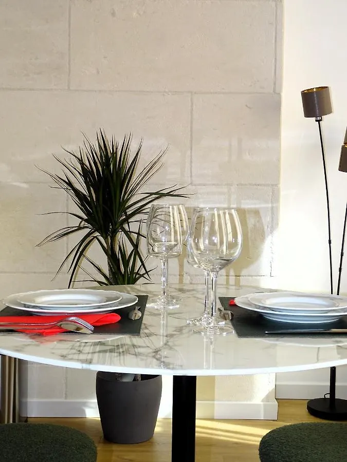 Appartement Augustins Fountain Studio Cosy Aix Centre Historique A 3 Minutes De Cours Mirabeau -Wifi-Smart Tv-Rue Calme Aix-en-Provence