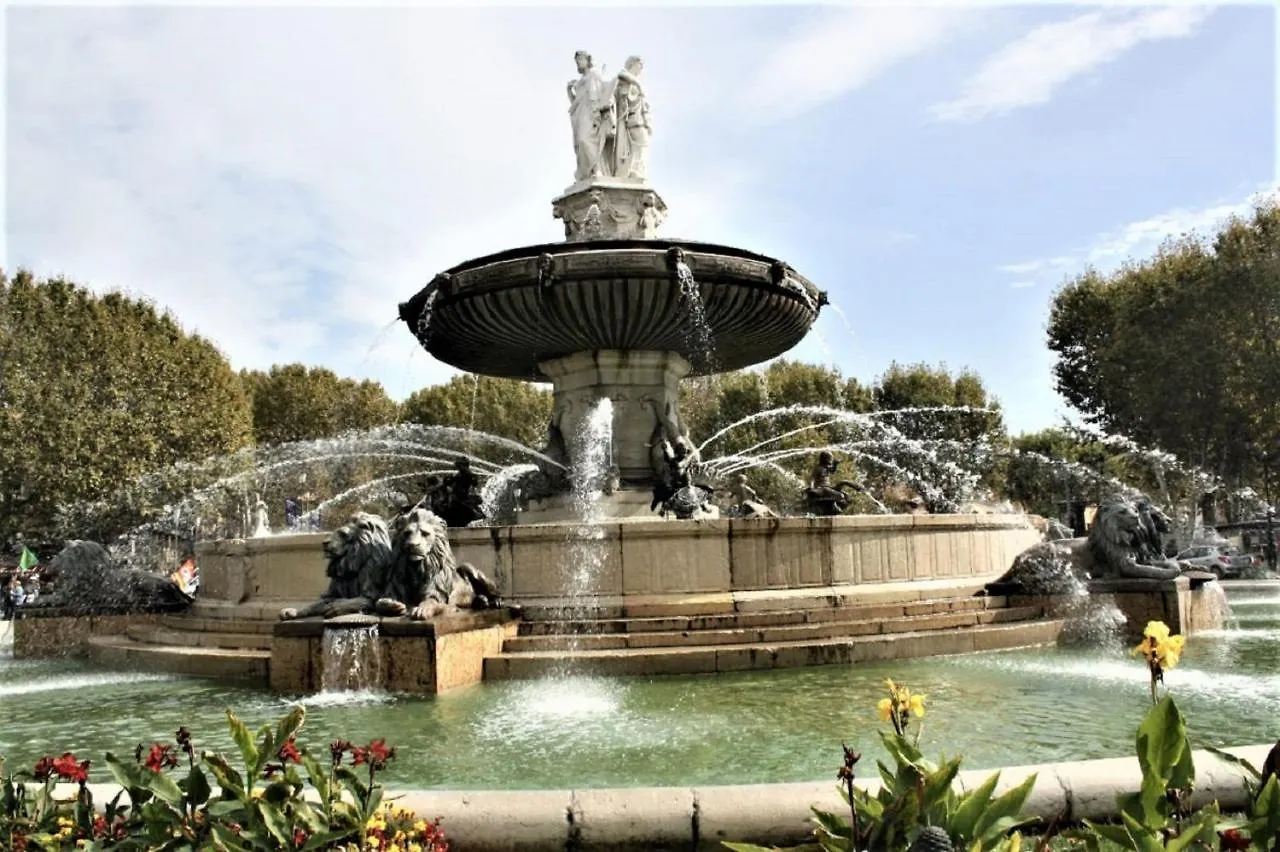 Apartment Augustins Fountain Studio: Cozy Historic Aix Center Retreat Aix-en-Provence